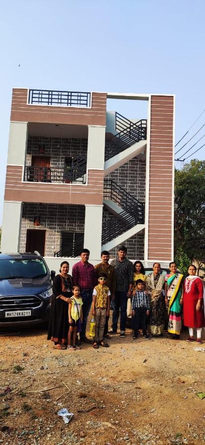 Veeru Homestay Hospet Exterior foto